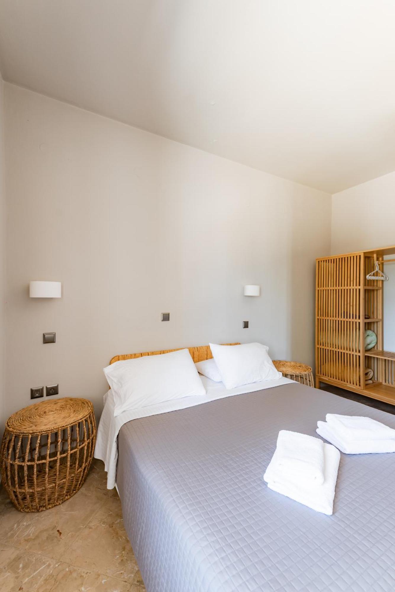 Rania Apartments Sea View Mykonos Town Extérieur photo